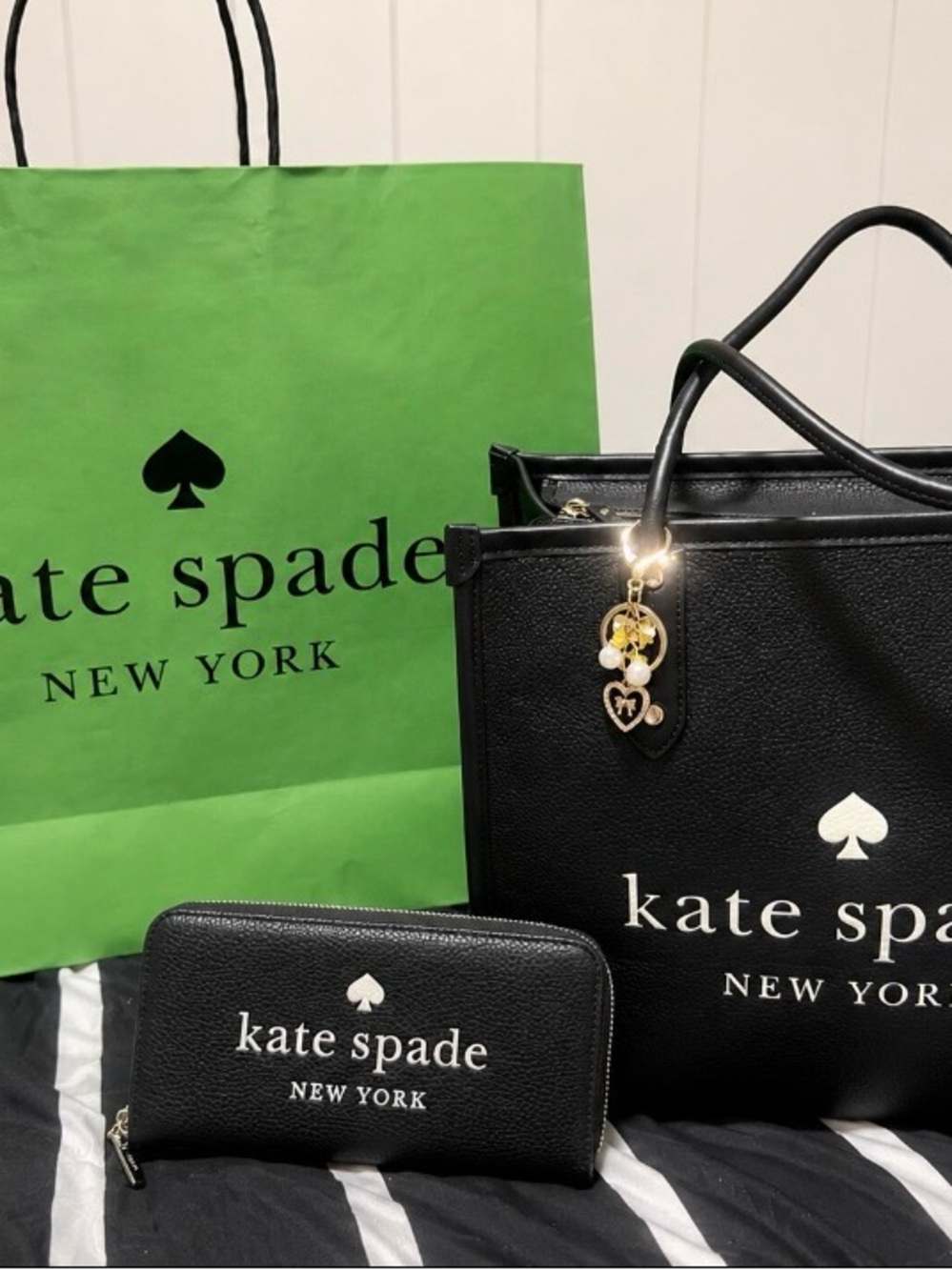 kate spade Black Pebbled Leather Tote with Matching Full size Wallet